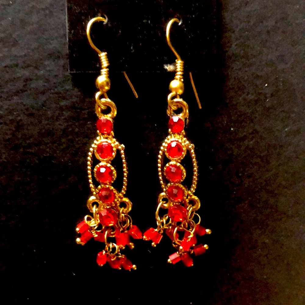 Cute small delicate red and gold brand new earrings